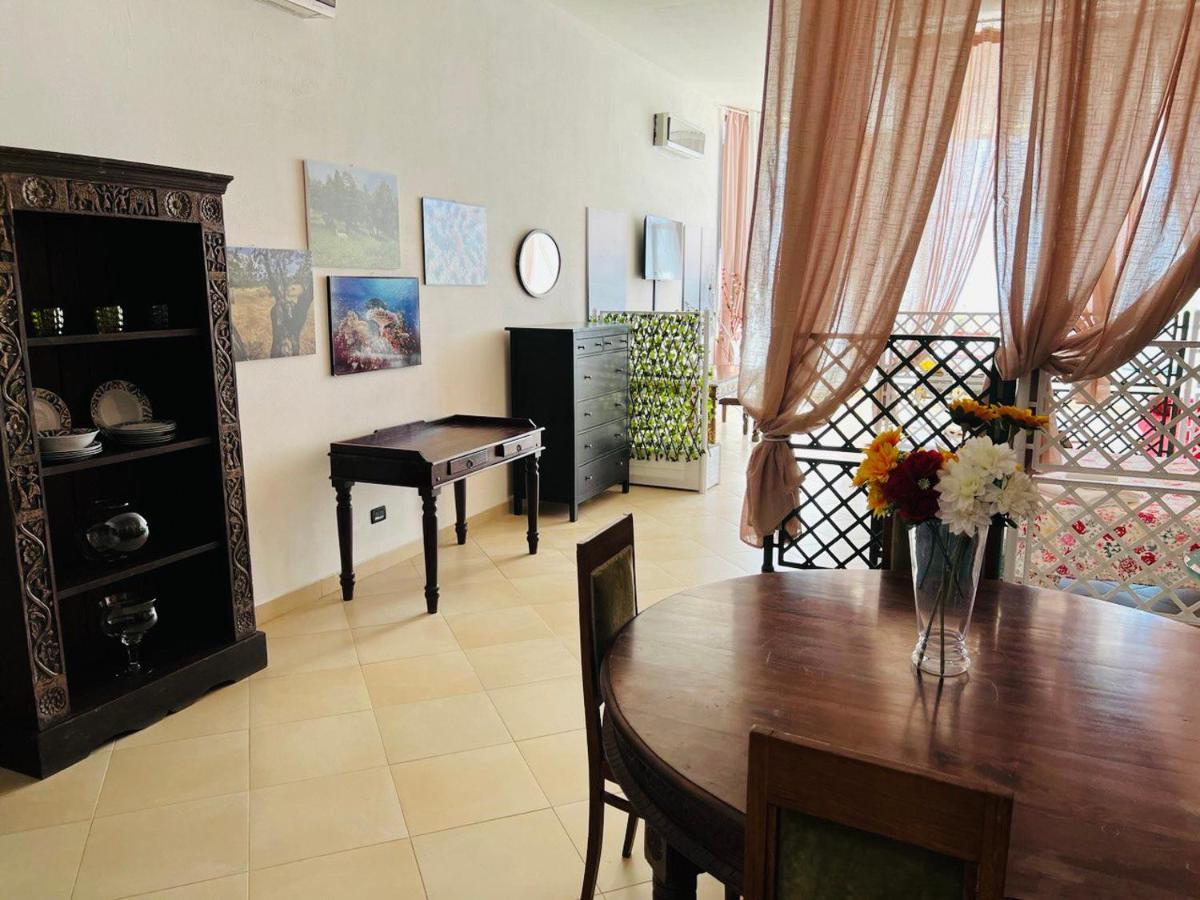 Regina Del Mare Holiday Apartments Тиррения Экстерьер фото