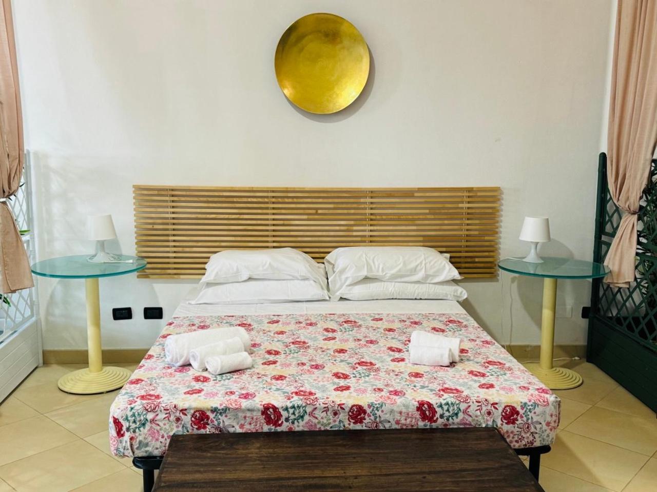 Regina Del Mare Holiday Apartments Тиррения Экстерьер фото